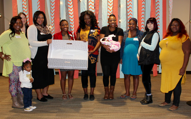 Babies in Boxes Is a Thing — and That’s Good